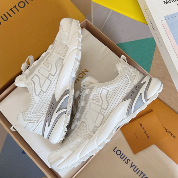 ルイヴィトン靴角部分ディテール